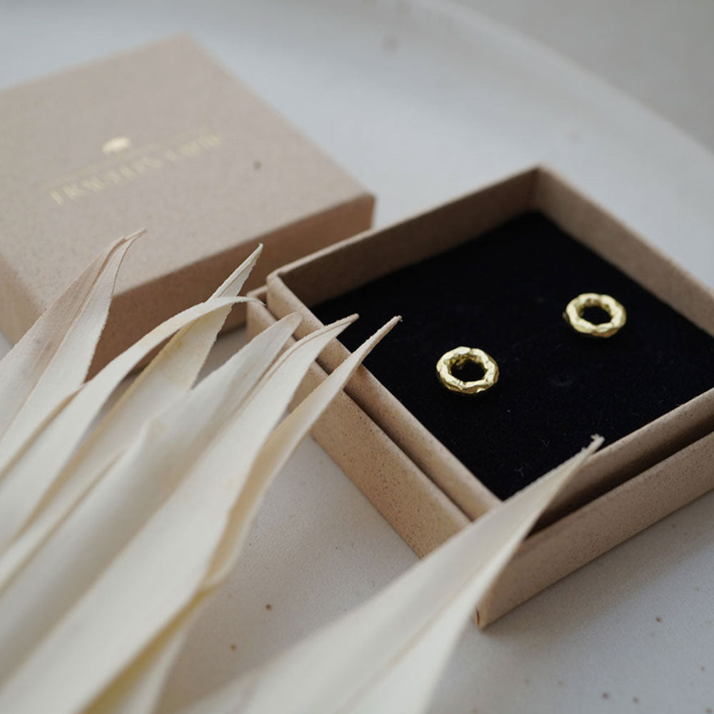 Structured Ring Ohrstecker - Fräulein Tapir