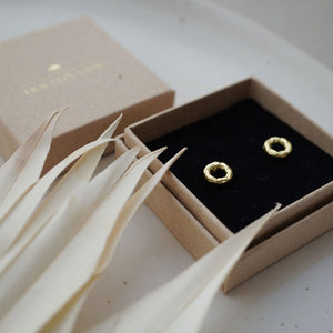 Structured Ring Ohrstecker - Fräulein Tapir